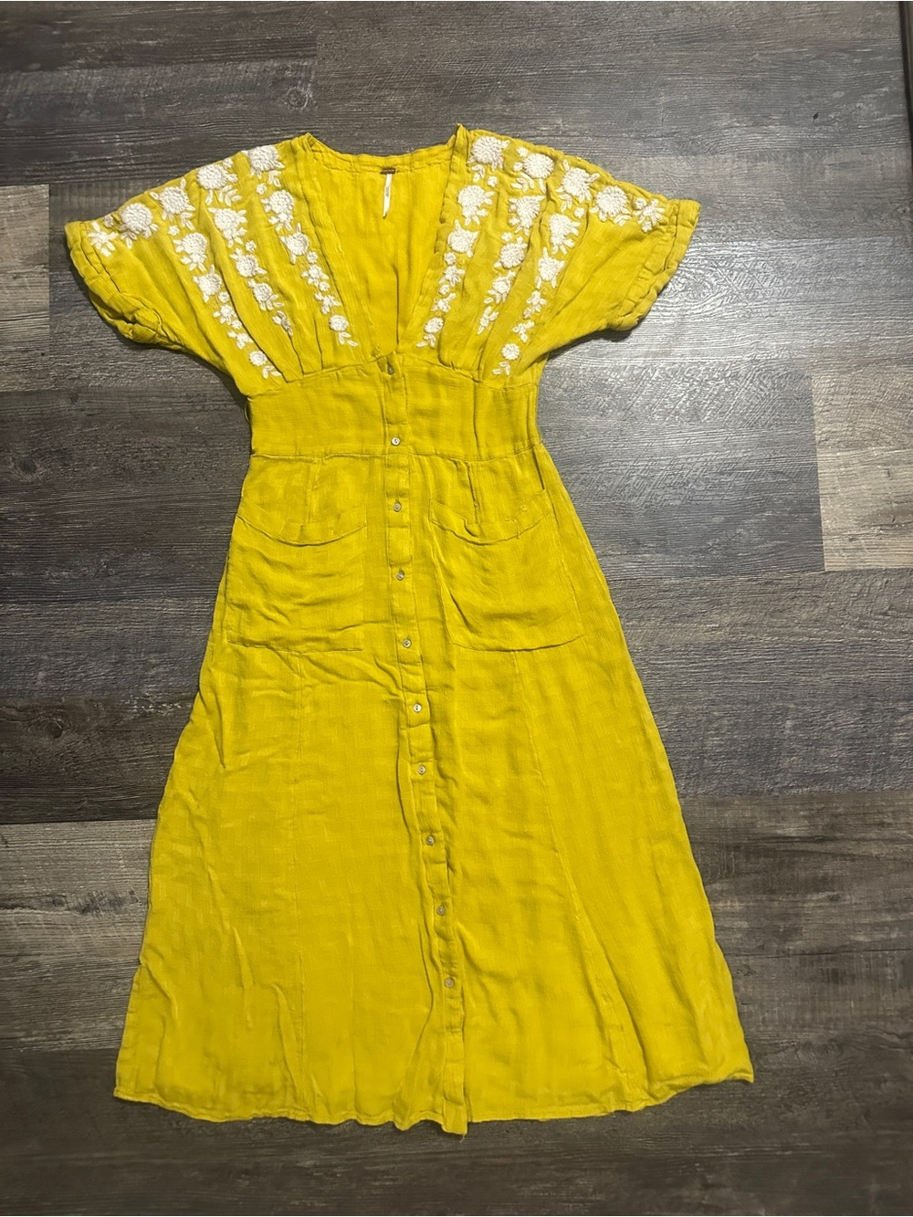 Free People Yellow Love to Love You Embroidered Button-up MIDI Dress Size Small